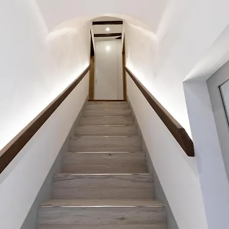 Apartment Ciancaleoni Duplex Casa Dell'artista - Monti Rome