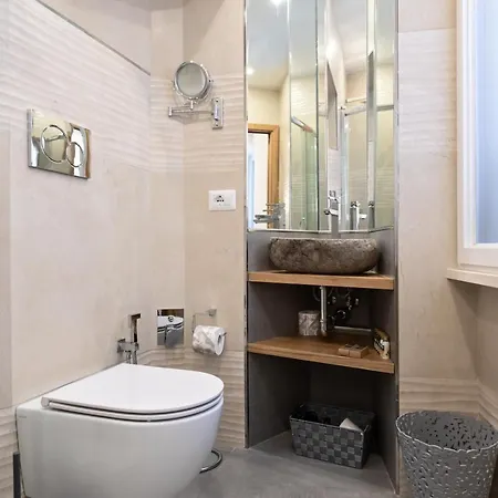 Apartamento Ciancaleoni Duplex Casa Dell'artista - Monti *