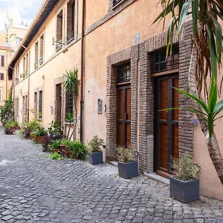 Apartamento Ciancaleoni Duplex Casa Dell'artista - Monti *