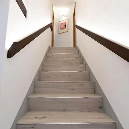 Apartment Ciancaleoni Duplex Casa Dell'artista - Monti *