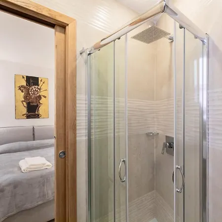 Apartamento Ciancaleoni Duplex Casa Dell'artista - Monti Roma