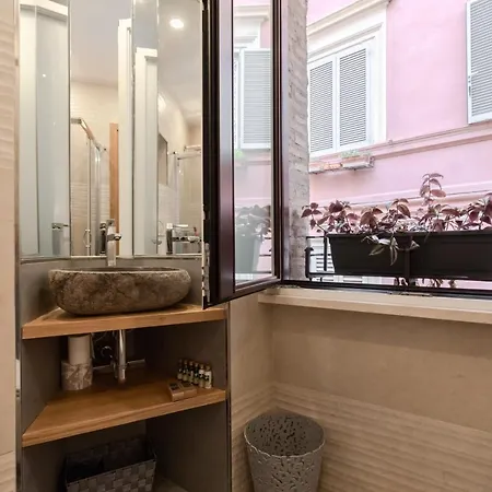 Ciancaleoni Duplex Casa Dell'artista - Monti Apartment