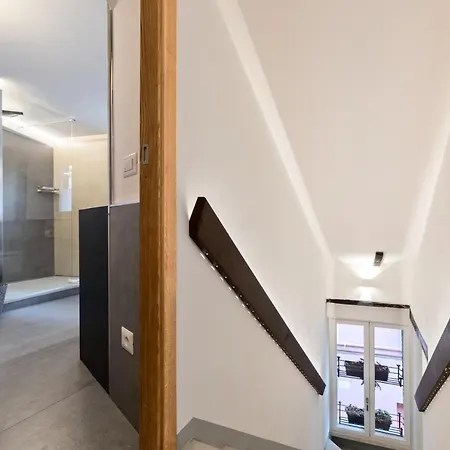 Ciancaleoni Duplex Casa Dell'artista - Monti Apartment *